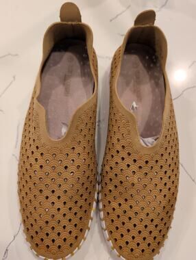 Ilse Jacobsen Tulip 139 Women's Slip On Loafer Shoes Latte Tan Perforated Sz 41